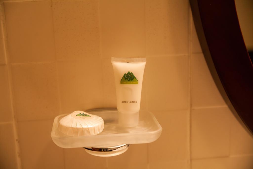 Gorillas Volcanoes Hotel Ruhengeri Cameră foto